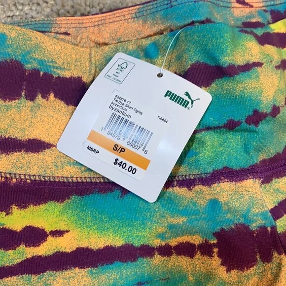 PUMA - Tie Dye Bike Shorts - Picture 5 of 7